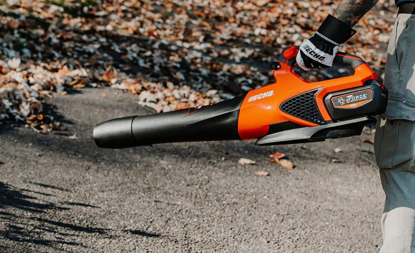 Best lightweight battery powered deals leaf blower